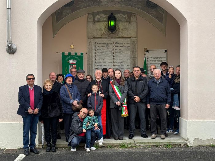 Villarboit visita cardinal Versaldi