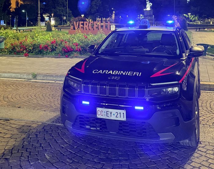 Auto vandalizzata a Viverone: indagano i carabinieri