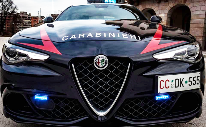 cc 2020 frontale auto giorno