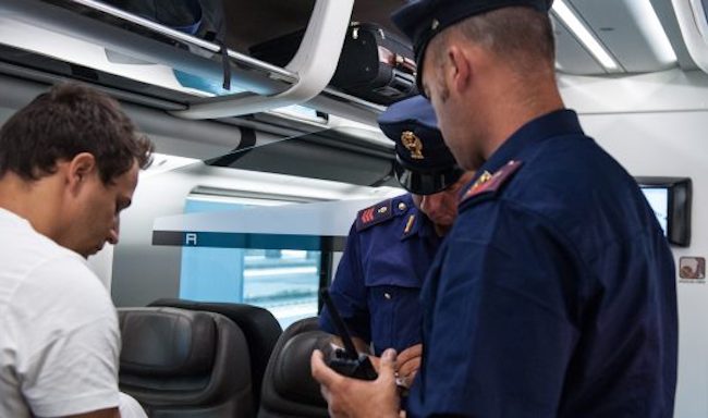 Algerier auf Zug von Genf nach Venedig in Domodossola zurückgewiesen