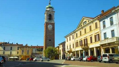 oleggio piazza martiri