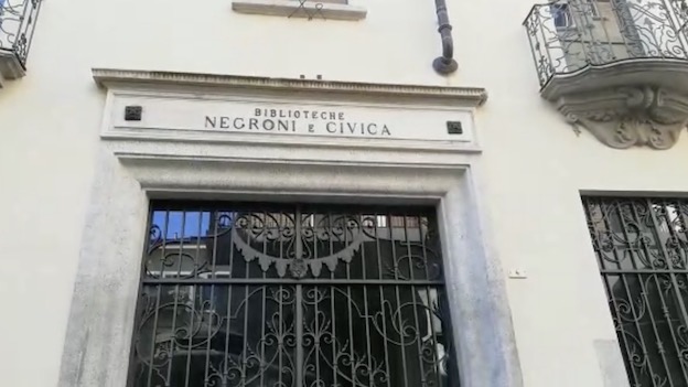 biblioteca negroni