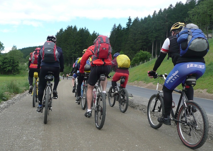 “Pedalata per la Terra”: un evento aperto a tutti per celebrare l’ambiente